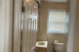 98 Kirtland St, Lynn, MA 01904 - Photo 5