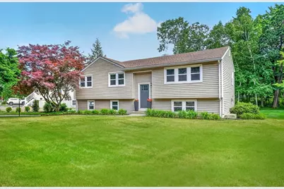104 Hartwell Rd, Bedford, MA 01730 - Photo 1