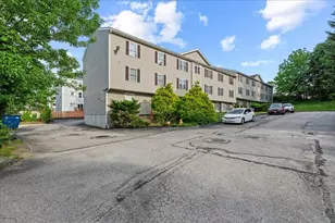 1 Hatfield St, Worcester, MA 01604 - Photo 23