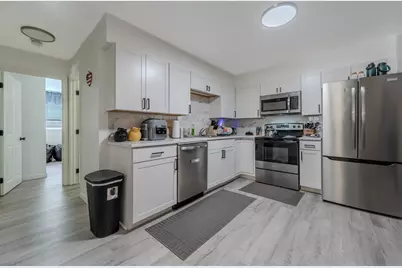 229 Vernon St #3, Worcester, MA 01607 - Photo 3