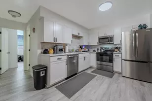 229 Vernon St, Worcester, MA 01607 - Photo 3