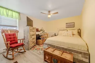 229 Vernon St, Worcester, MA 01607 - Photo 11