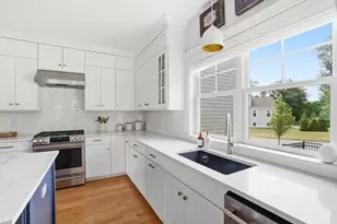 11 Carriage House Wy, Scituate, MA 02066 - Photo 7