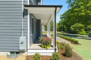 7 Elm Pl, Hanson, MA 02341 - Photo 5