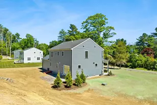 7 Elm Pl, Hanson, MA 02341 - Photo 9