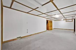 232 Almira Rd, Springfield, MA 01119 - Photo 23