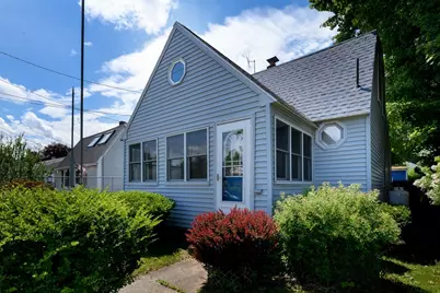 132 Eagle St, Ware, MA 01082 - Photo 3