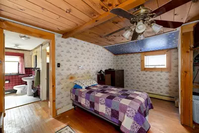 132 Eagle St, Ware, MA 01082 - Photo 9