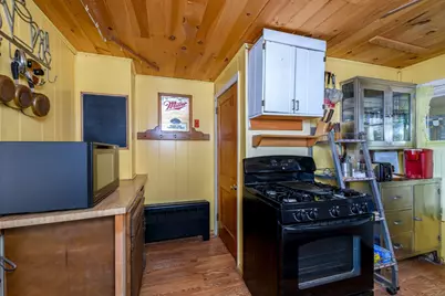 132 Eagle St, Ware, MA 01082 - Photo 17