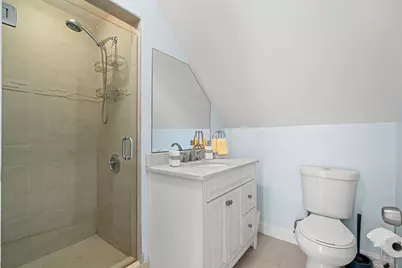 2512 Massachusetts Ave #3, Cambridge, MA 02140 - Photo 17