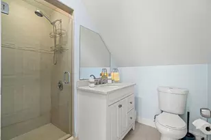 2512 Massachusetts Ave, Cambridge, MA 02140 - Photo 17