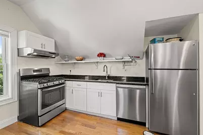 2512 Massachusetts Ave #3, Cambridge, MA 02140 - Photo 11