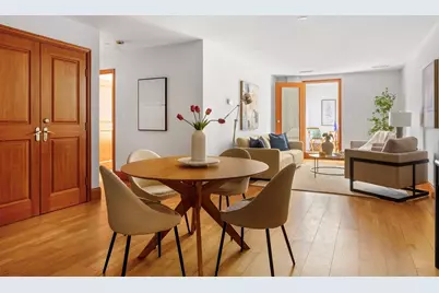 2440 Massachusetts Avenue #3, Cambridge, MA 02140 - Photo 3