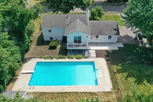 123 Mallard Cir, Agawam, MA 01001 - Photo 3
