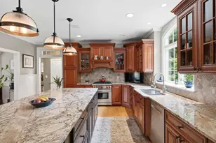 42 Bard Rock Ln, Hanover, MA 02339 - Photo 9