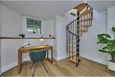 400 Broadway #3, Somerville, MA 02145 - Photo 17