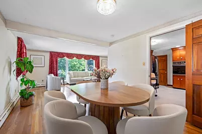 38 Robinhood Rd, Winchester, MA 01890 - Photo 11