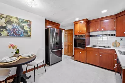 38 Robinhood Rd, Winchester, MA 01890 - Photo 15