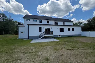 1172 Washington St, Holliston, MA 01746 - Photo 39