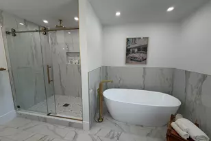 1172 Washington St, Holliston, MA 01746 - Photo 27