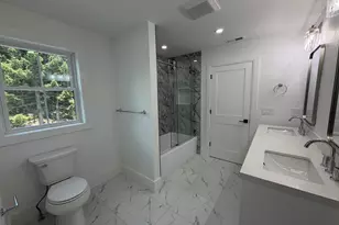 1172 Washington St, Holliston, MA 01746 - Photo 21