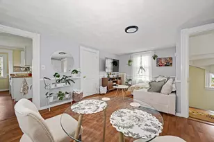105 Oceanview St, Winthrop, MA 02152 - Photo 17