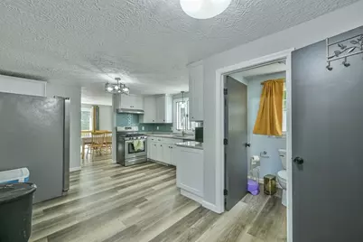 48 Central St, Auburn, MA 01501 - Photo 17