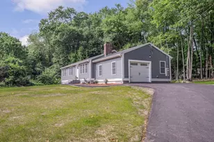 8 Galloway Rd, Chelmsford, MA 01824 - Photo 1