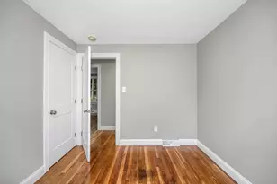 8 Galloway Rd, Chelmsford, MA 01824 - Photo 17