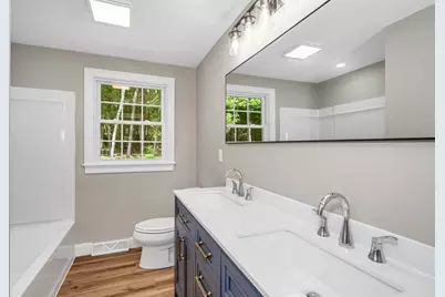 8 Galloway Rd, Chelmsford, MA 01824 - Photo 11