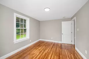 8 Galloway Rd, Chelmsford, MA 01824 - Photo 15