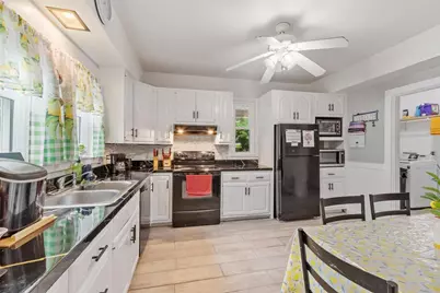 193 Milk St, Fitchburg, MA 01420 - Photo 17