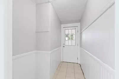 19-21 Henchman Street, Worcester, MA 01605 - Photo 23