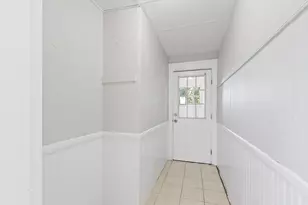 19-21 Henchman St, Worcester, MA 01605 - Photo 23