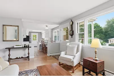 5 Antrim Rd, Framingham, MA 01701 - Photo 5