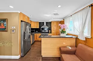 32 Fenley St, Revere, MA 02151 - Photo 11