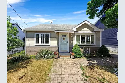 32 Fenley St, Revere, MA 02151 - Photo 33
