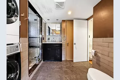 32 Fenley St, Revere, MA 02151 - Photo 29