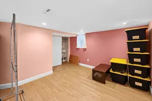 32 Fenley St, Revere, MA 02151 - Photo 25