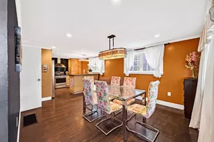 32 Fenley St, Revere, MA 02151 - Photo 5