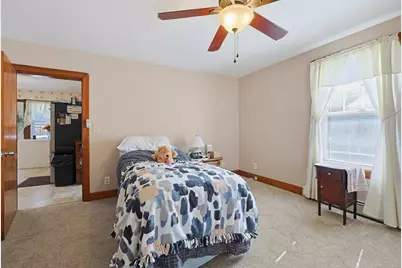 16 Lakeview St, Blackstone, MA 01504 - Photo 15
