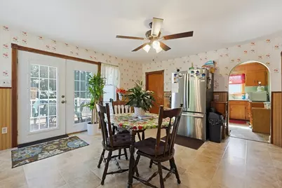 16 Lakeview St, Blackstone, MA 01504 - Photo 9