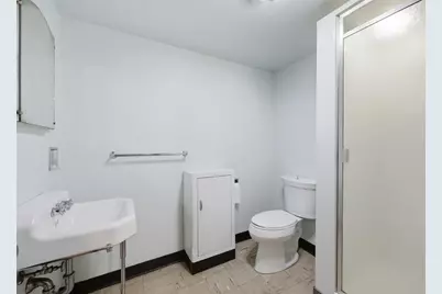 31 Lowell Ave, Westfield, MA 01085 - Photo 31