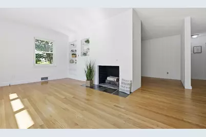31 Lowell Ave, Westfield, MA 01085 - Photo 13