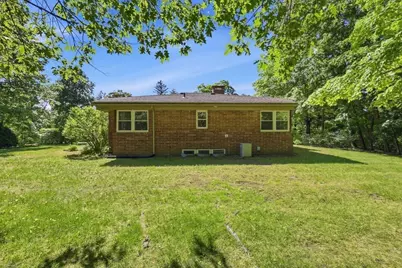 31 Lowell Ave, Westfield, MA 01085 - Photo 39