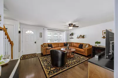 121 Twin Brook Ln #121, Bellingham, MA 02019 - Photo 3