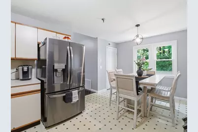 84 Tennis Plaza Rd #50, Dracut, MA 01826 - Photo 9