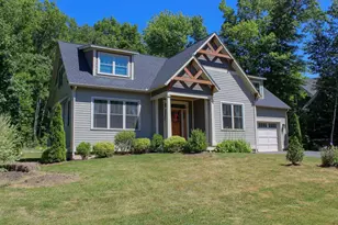 17 Stone Ridge Dr, Northampton, MA 01060 - Photo 1