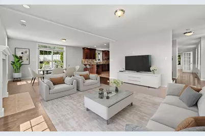 8 Woods Hill Cir, Woburn, MA 01801 - Photo 5