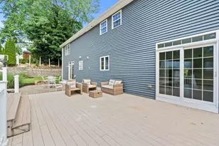 8 Woods Hill Cir, Woburn, MA 01801 - Photo 39